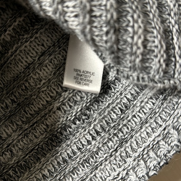 Croft & Barrow Sweater - Picture 4 of 5